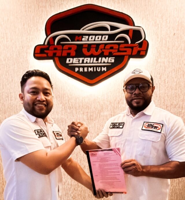 Picsart_26-02-13_11-48-11-381