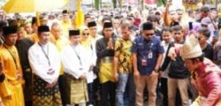 Pendaftaran Syamsuar-Mawardi Diantar Ribuan Pendukung ke KPU